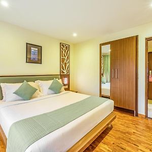 Premier Room